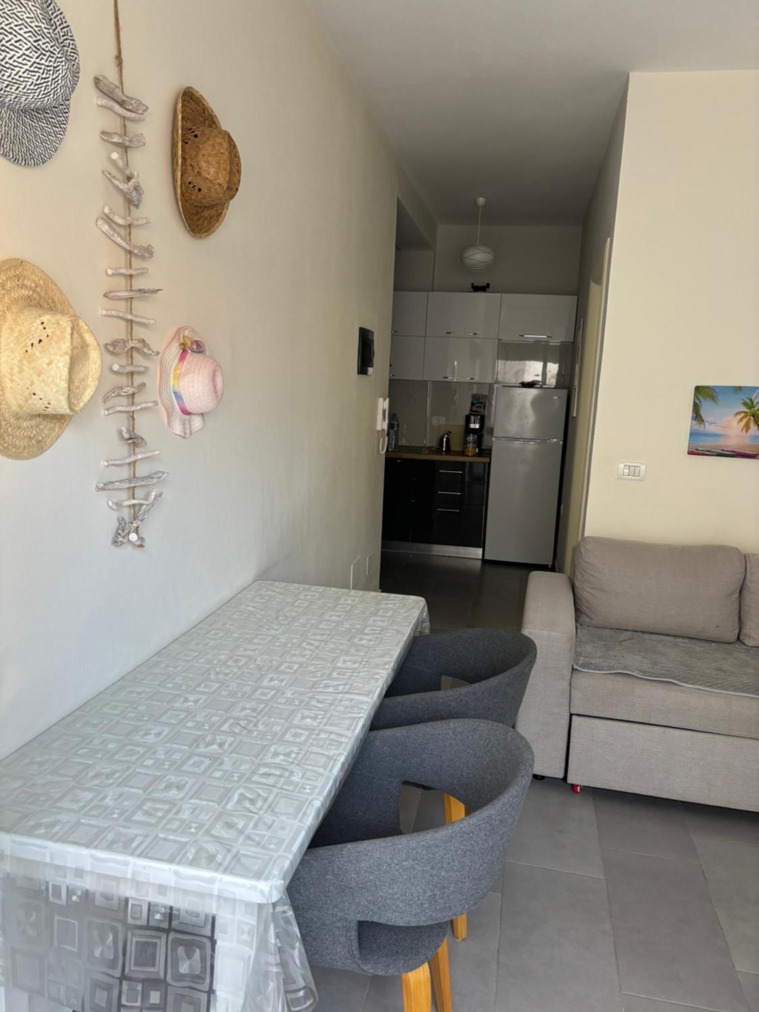 Apartament Kris In Durres Plazh Esterno foto